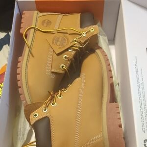 Timberland Tan Leather Boots Boys 5.5